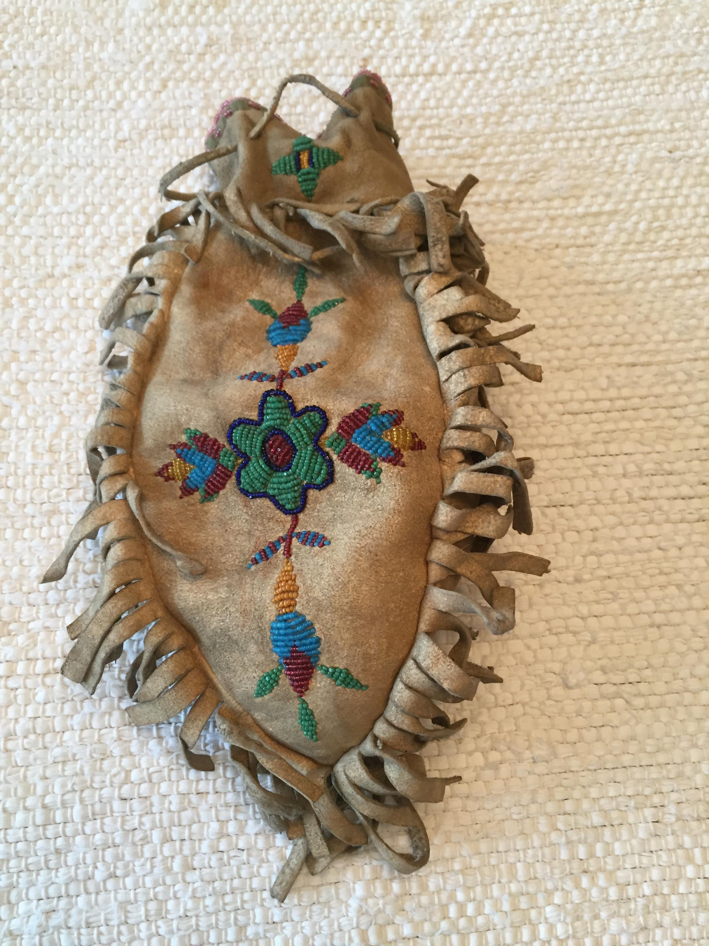 Antique Indian 3 sided beaded pouch InstAppraisal